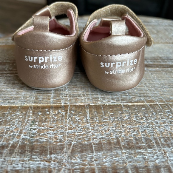 Stride Rite Baby Girl Rose Gold and Pink Heart Shoes, 12-18 months - Picture 3 of 8